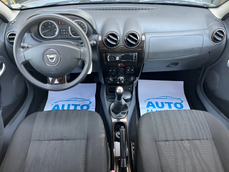 Dacia Duster 1.6 бензин Италия , снимка 8 - Автомобили и джипове - 51131072