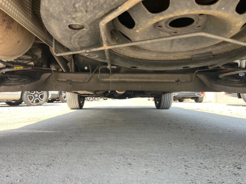 Dacia Duster 1.6 бензин Италия , снимка 15 - Автомобили и джипове - 51131072