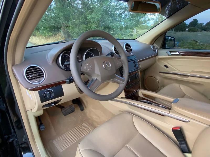 Mercedes-Benz GL 450, снимка 8 - Автомобили и джипове - 51370380