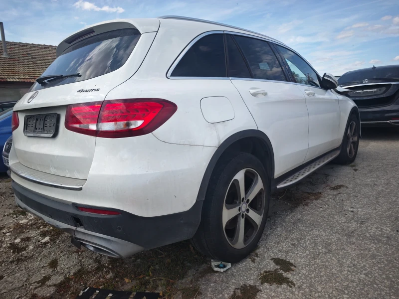 Mercedes-Benz GLC 250, снимка 3 - Автомобили и джипове - 51882621