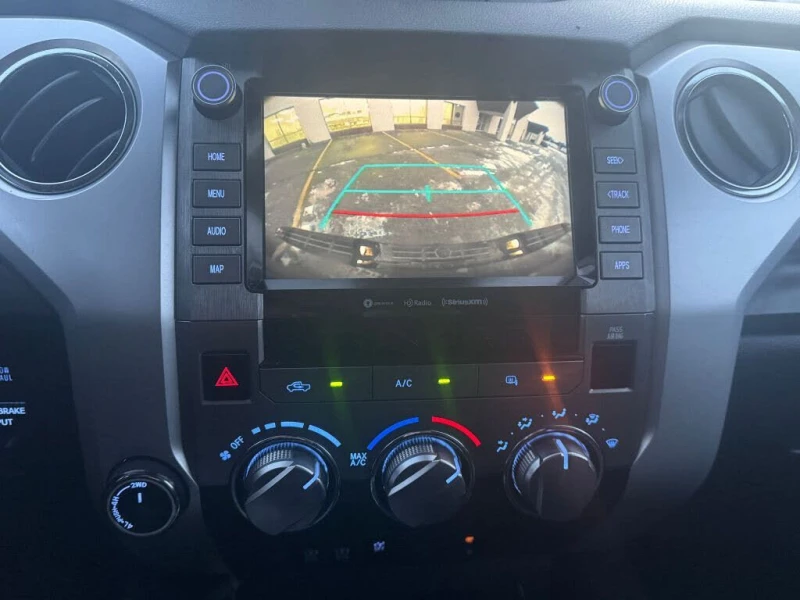 Toyota Tundra SR5* DoubleCab* V8* Камера* Подгрев* , снимка 7 - Автомобили и джипове - 52835681