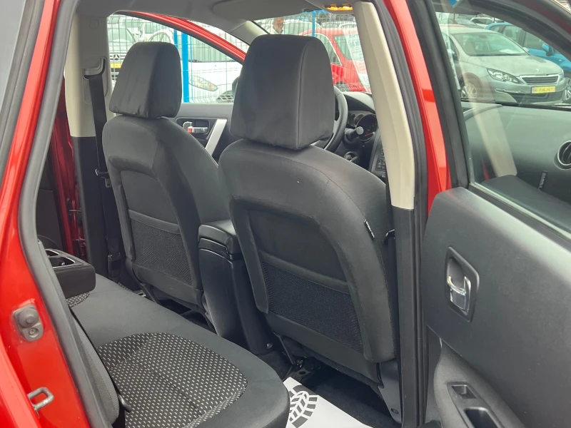 Nissan Qashqai ЛИЗИНГ-2, 0 ДИЗЕЛ-КЛИМА, снимка 10 - Автомобили и джипове - 52475254
