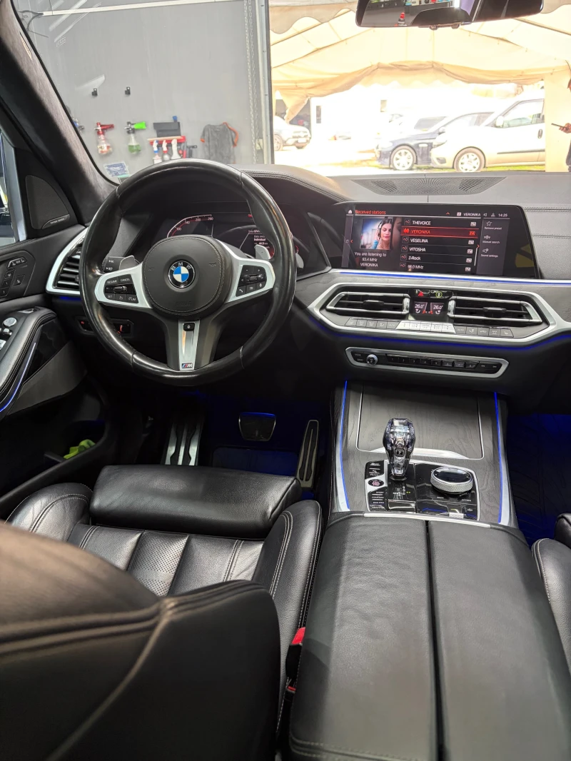 BMW X7 Swarovski M40i БАРТЕР, снимка 12 - Автомобили и джипове - 52565926