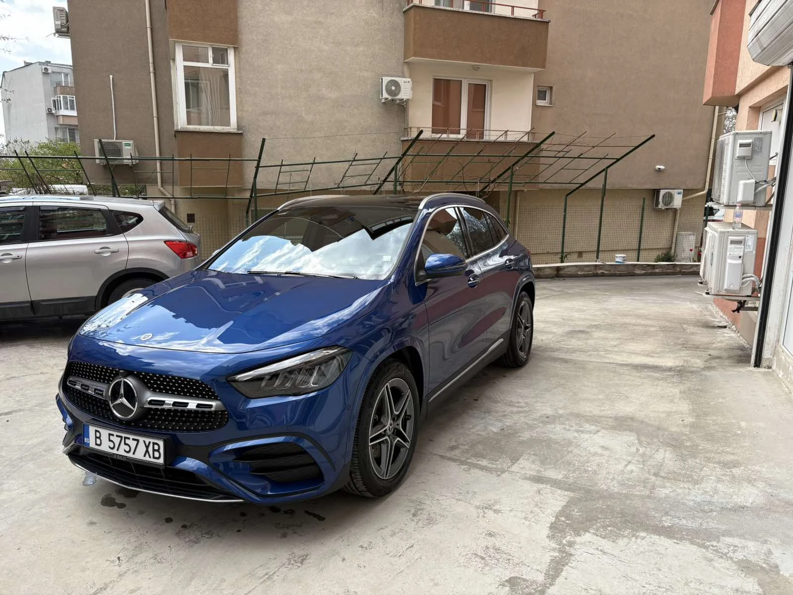 Mercedes-Benz GLA 220  - изображение 2