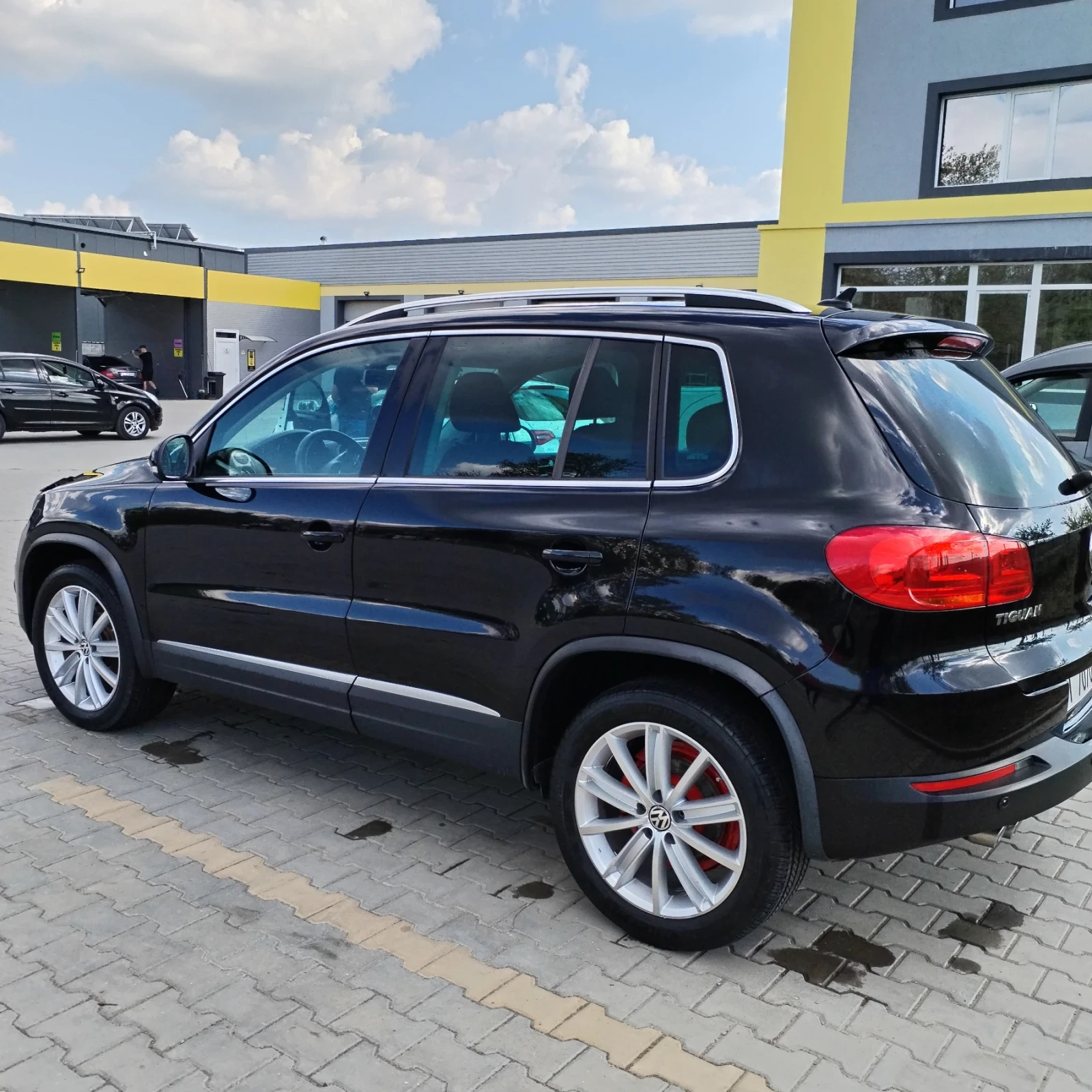 VW Tiguan R line - изображение 7