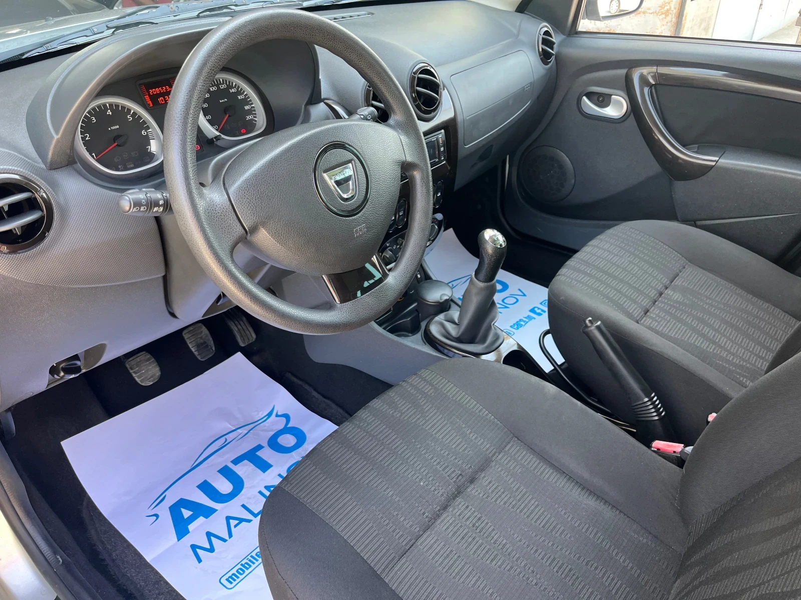 Dacia Duster 1.6 бензин Италия  - изображение 7