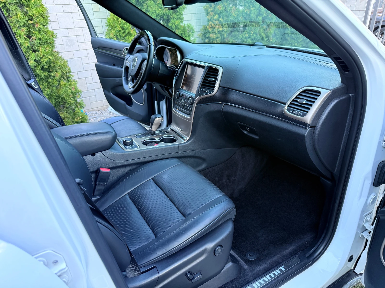 Jeep Grand cherokee 3.0CRD* SUMMIT* FACE - изображение 8
