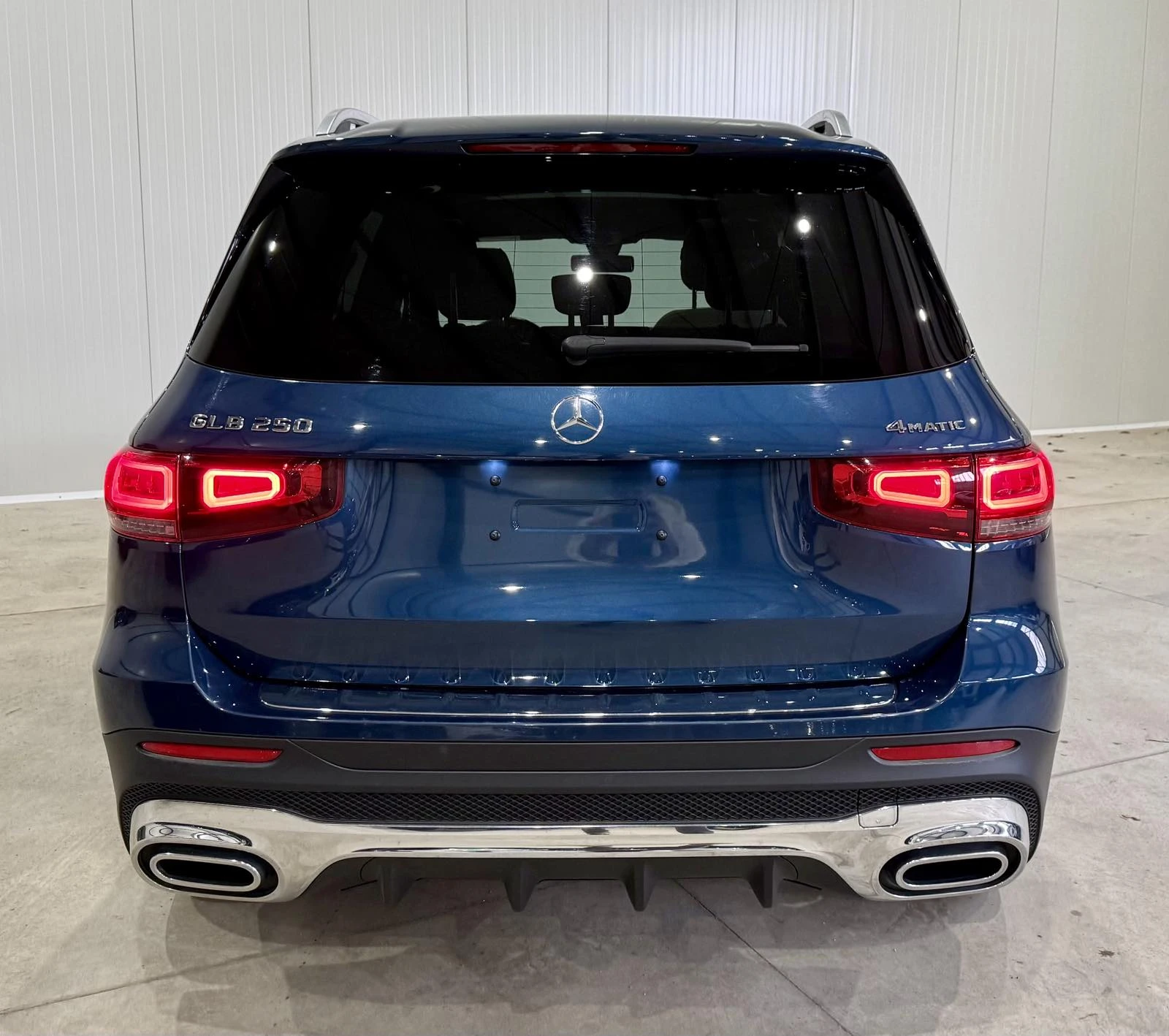 Mercedes-Benz GLB 250 4М AMG Package - изображение 4