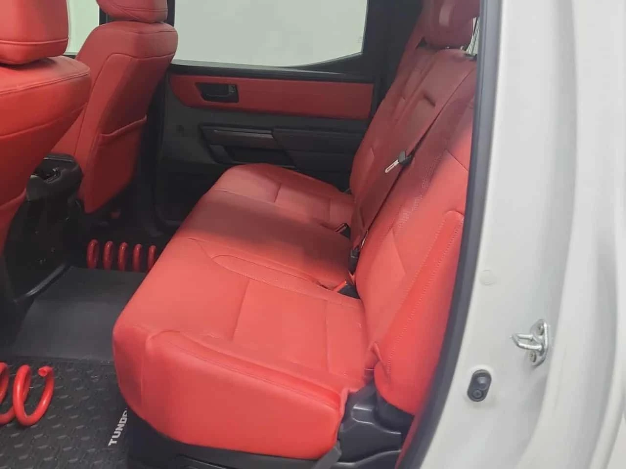 Toyota Tundra Limited Hybrid  CARFAX | Mobile.bg � ����������� 13