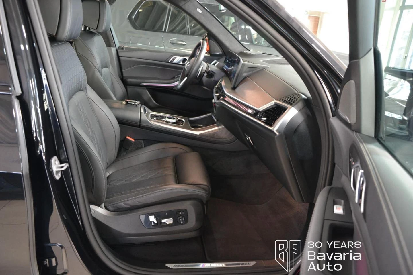 BMW X7 M60i xDrive, снимка 11 - Автомобили и джипове - 53729965