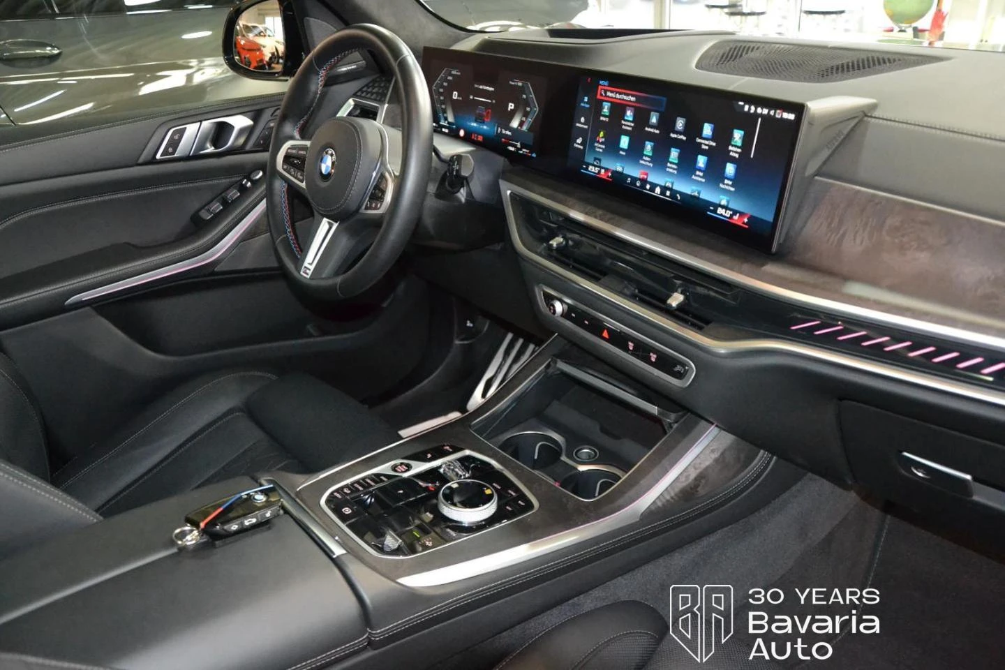 BMW X7 M60i xDrive - изображение 10