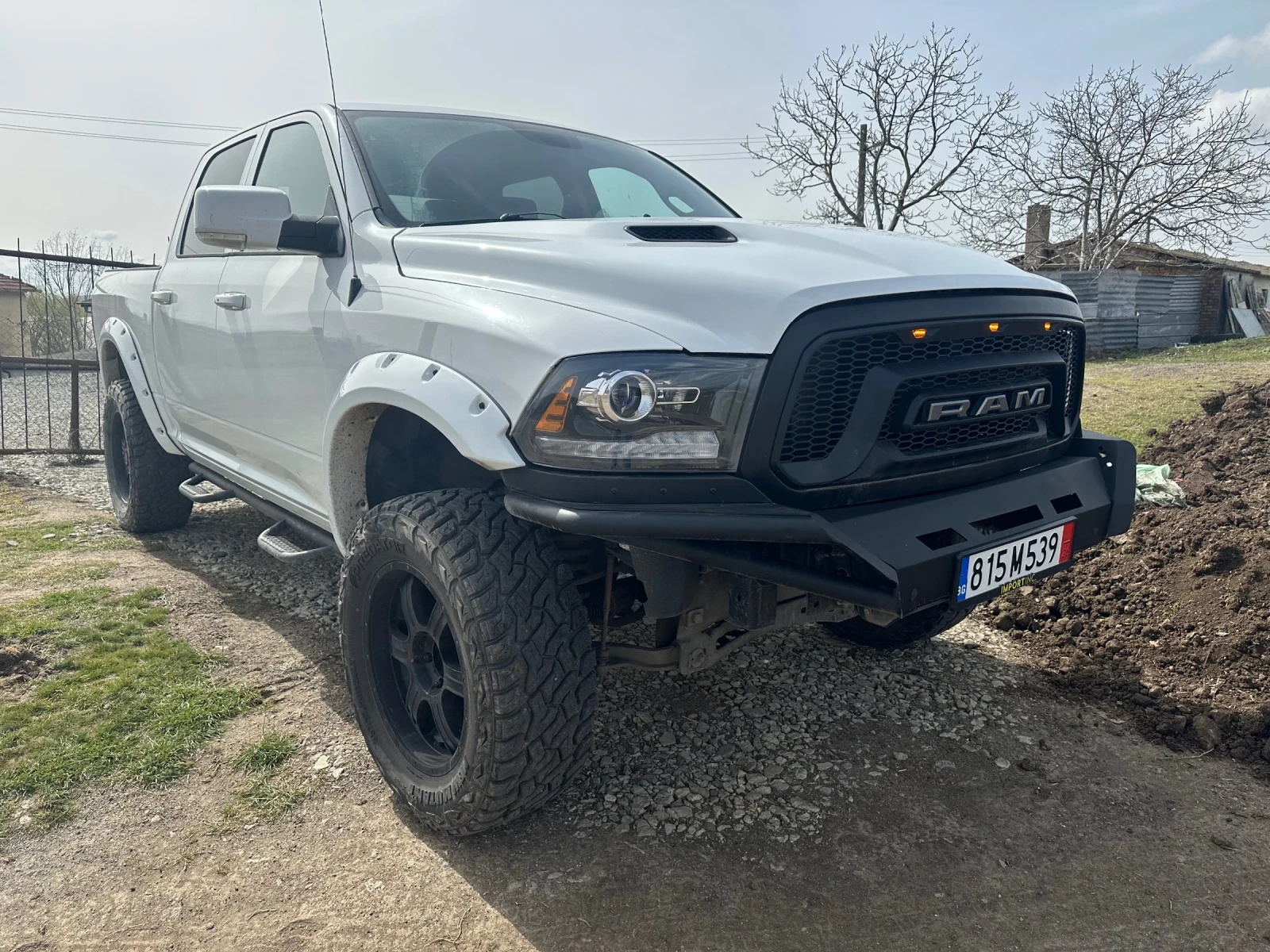 Dodge RAM 1500 MONSTER -SPORT