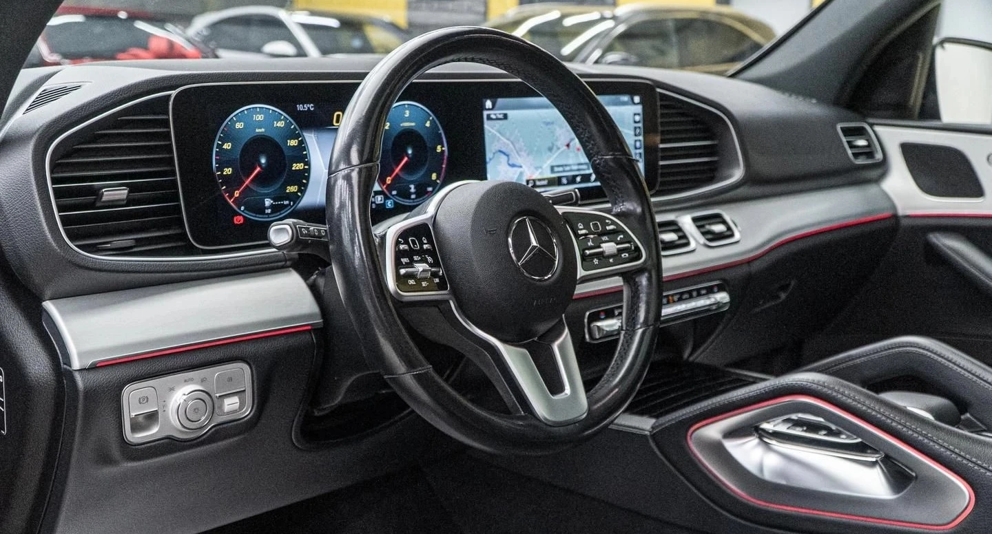 Mercedes-Benz GLE 300 d 4MATIC AMG-Line, снимка 7 - Автомобили и джипове - 54075356