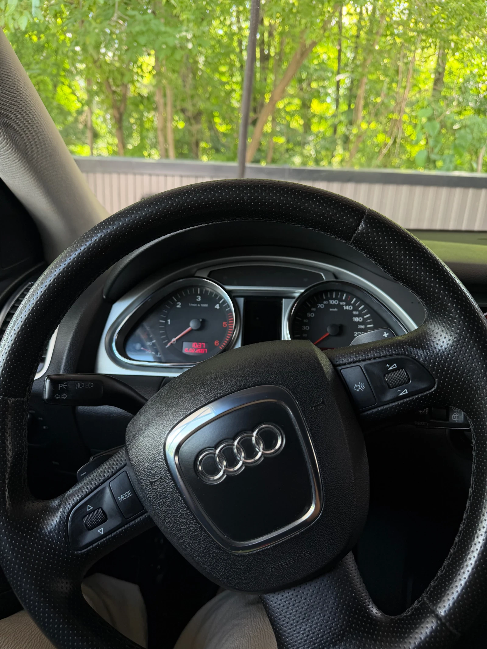 Audi Q7, снимка 6 - Автомобили и джипове - 54824189