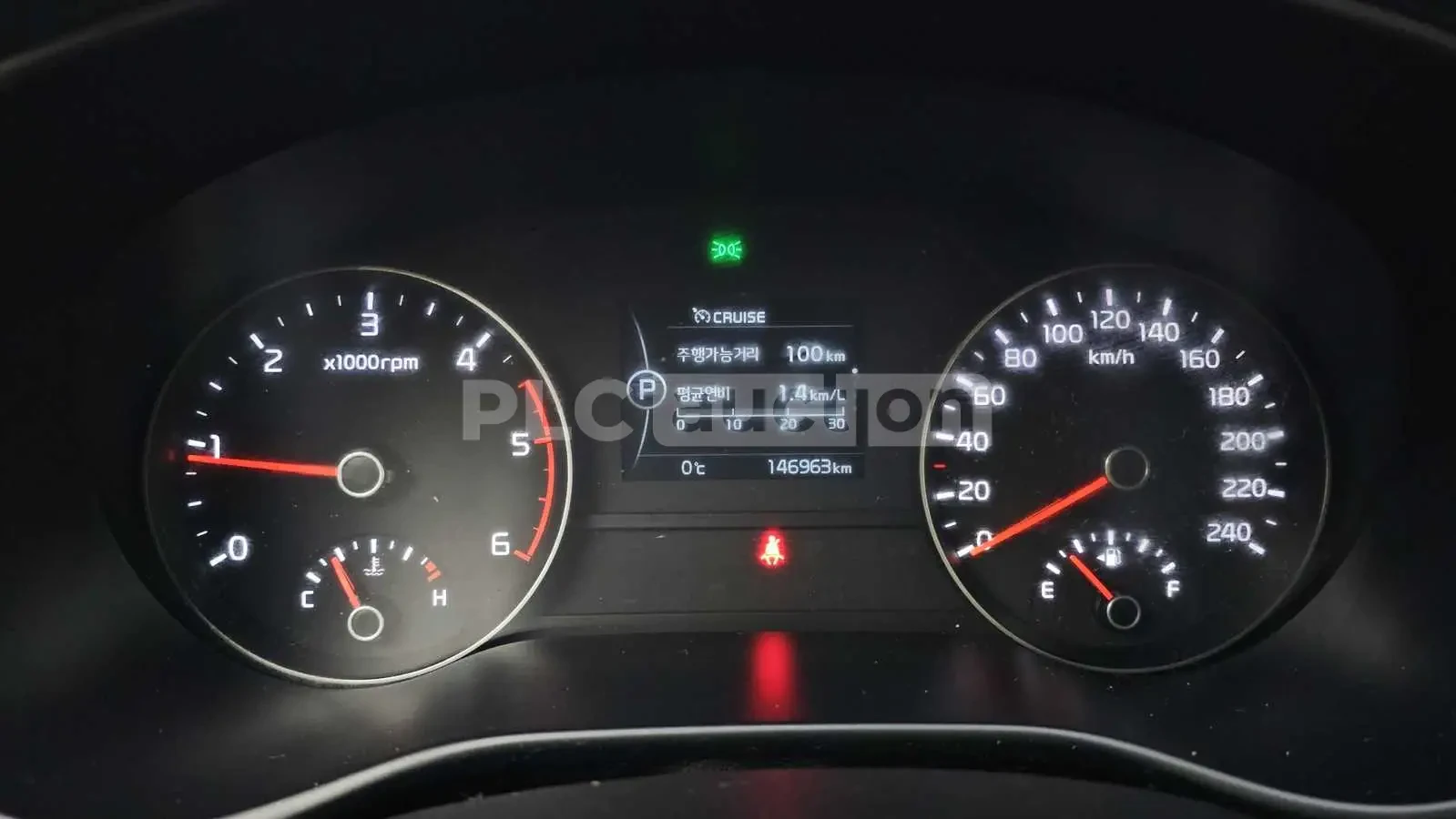 Kia Sportage, снимка 8 - Автомобили и джипове - 55035056