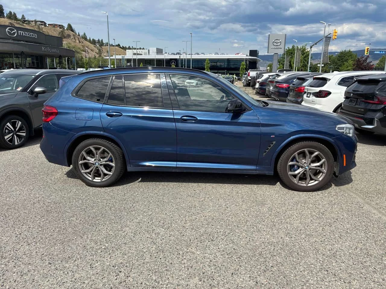 BMW X3 * M40i XDRIVE* ДИСТРОНИК* 360 КАМЕРА* FULL M SPORT, снимка 4 - Автомобили и джипове - 55044987