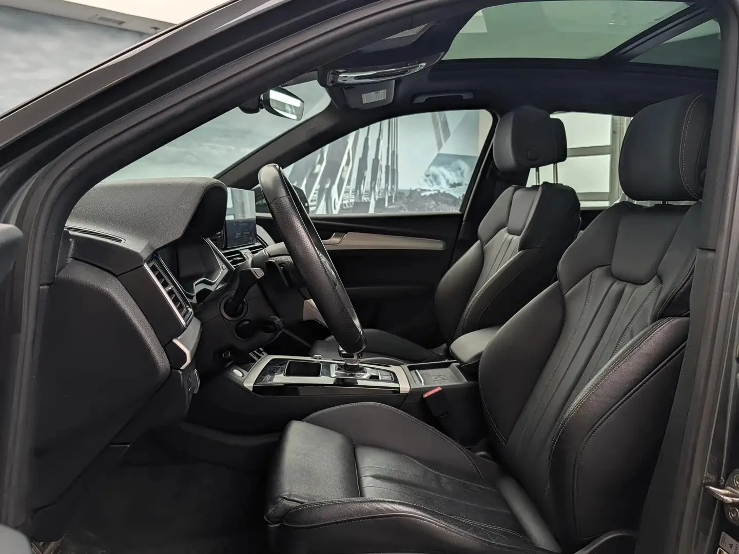 Audi Q5 TECHNIK S LINE ЦЕНА ДО БЪЛГАРИЯ АВТОКРЕДИТ, снимка 7 - Автомобили и джипове - 55525741