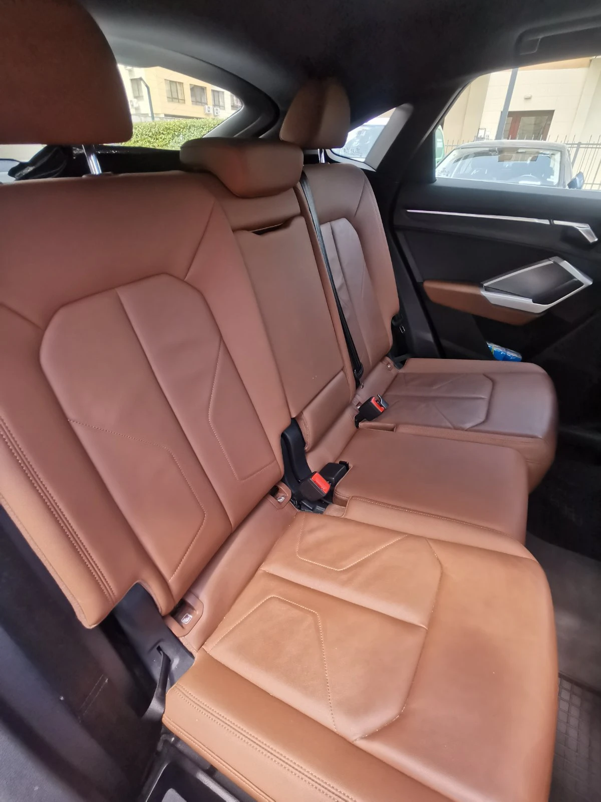 Audi Q3 Sportback 35TFS, снимка 10 - Автомобили и джипове - 55802579