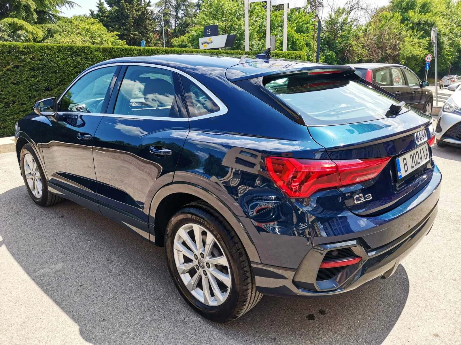 Audi Q3 Sportback 35TFS, снимка 5 - Автомобили и джипове - 55802579