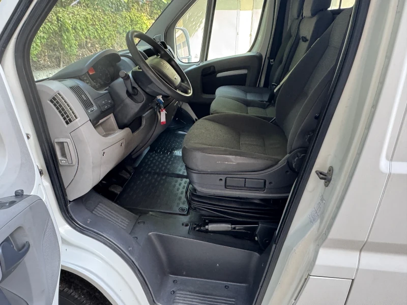 Peugeot Boxer 2.2 HDI* KЛИМАТИК* L2H1* 6 скорости, снимка 12 - Бусове и автобуси - 51910575