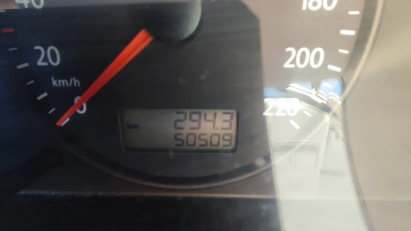 VW Transporter ТОП състояние, снимка 9 - Бусове и автобуси - 52804885