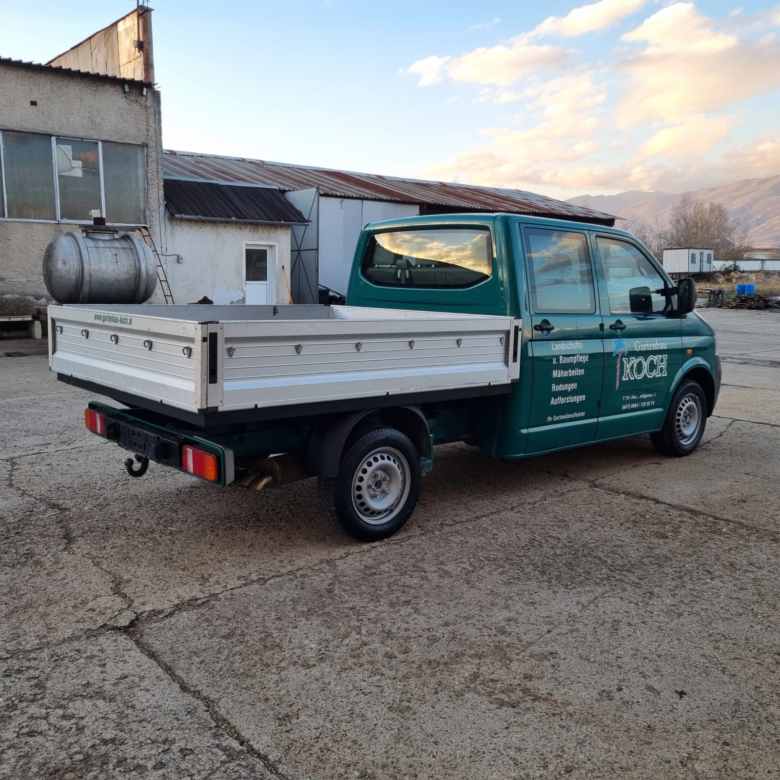 VW Transporter 1.9TDI Климатик - изображение 4