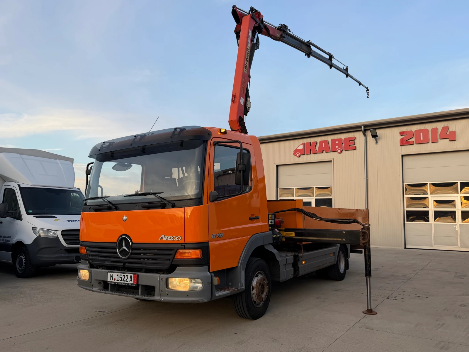 Mercedes-Benz Atego 818!КРАН-PALFINGER-PK6001-13м.+ ДЖОЙСТИК+ ЛЕБЕДКА!, снимка 3 - Камиони - 56089971