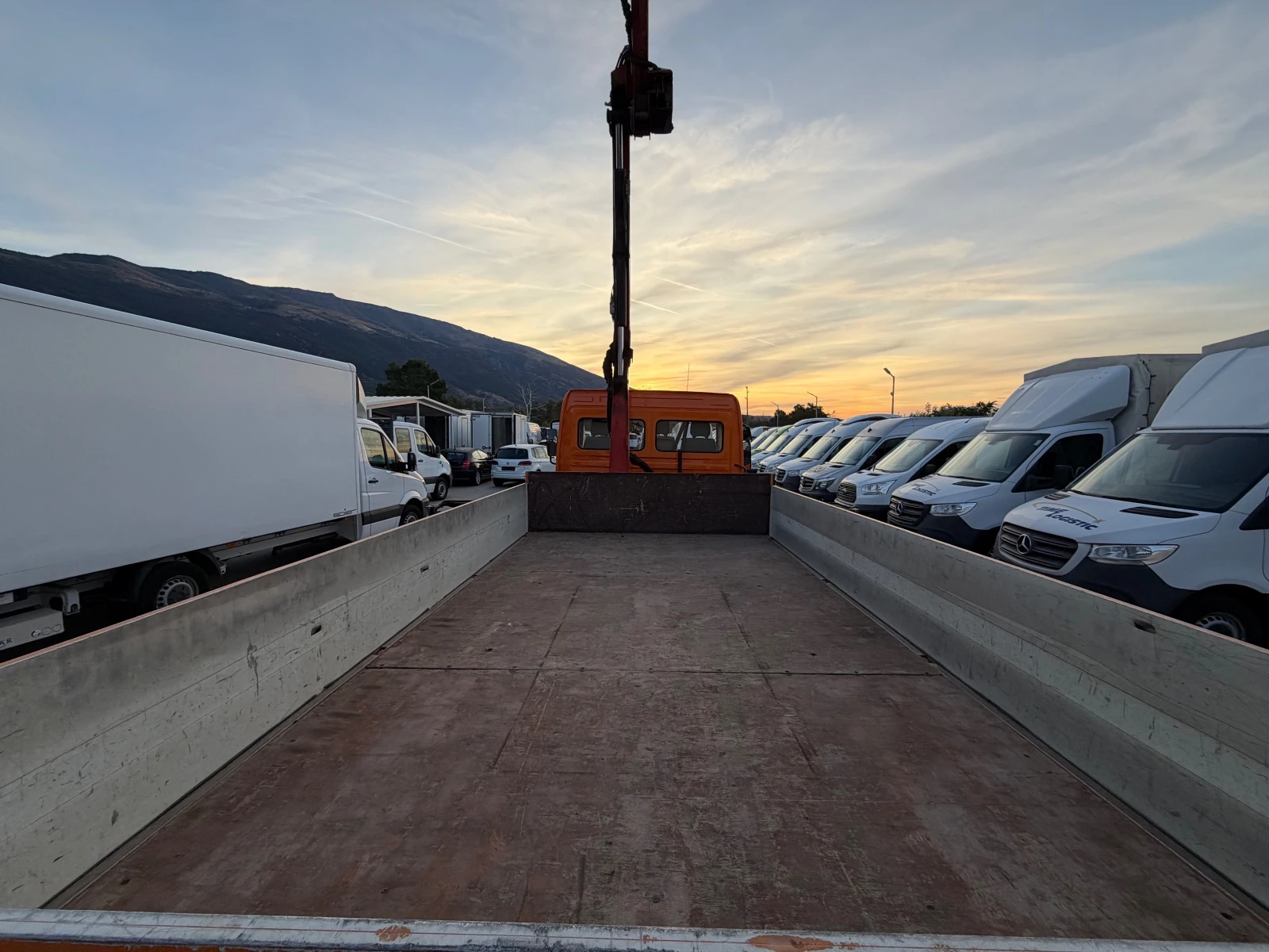Mercedes-Benz Atego 818!КРАН-PALFINGER-PK6001-13м.+ ДЖОЙСТИК+ ЛЕБЕДКА!, снимка 9 - Камиони - 56089971
