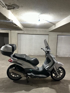 Piaggio Beverly 250i, снимка 1