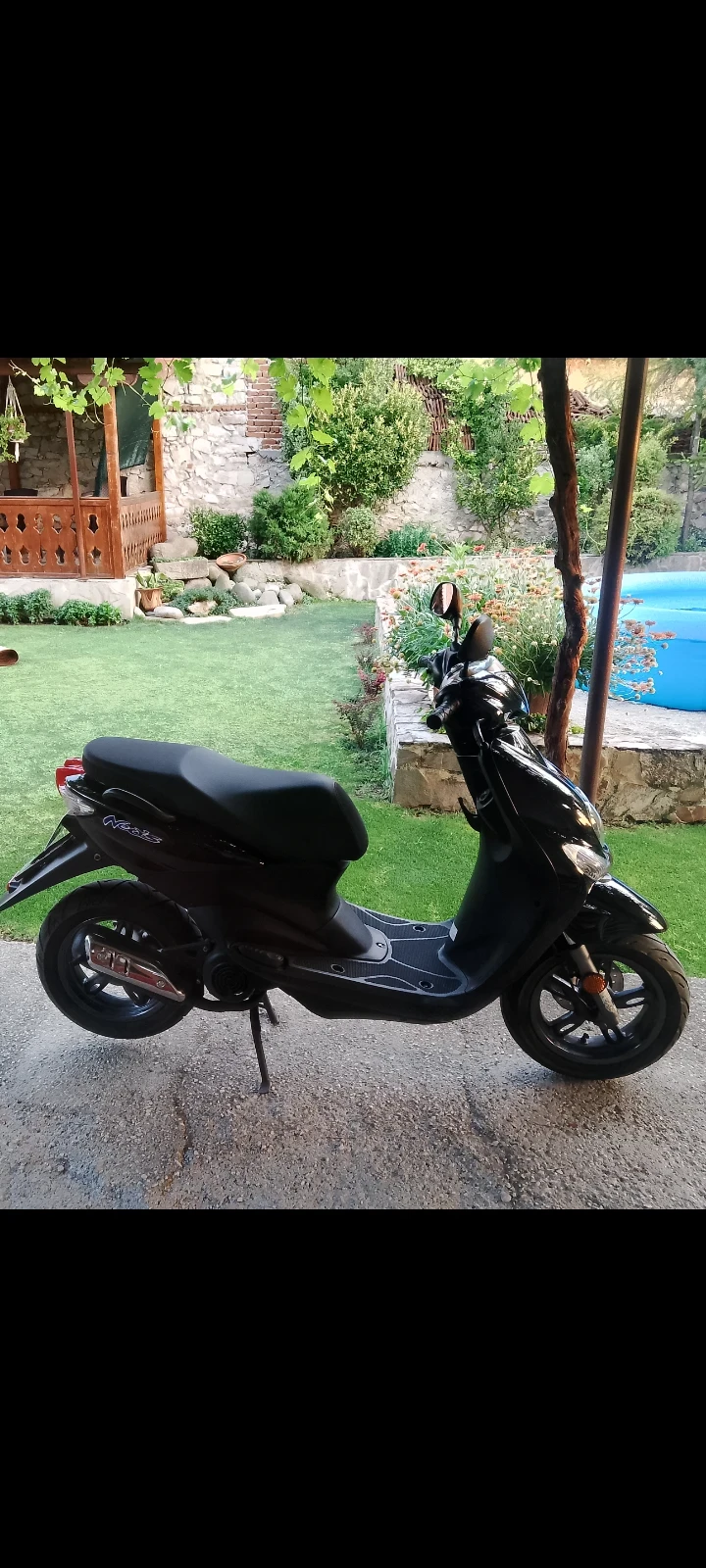 Yamaha Neos