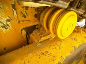 Булдозер Cat D5, снимка 16