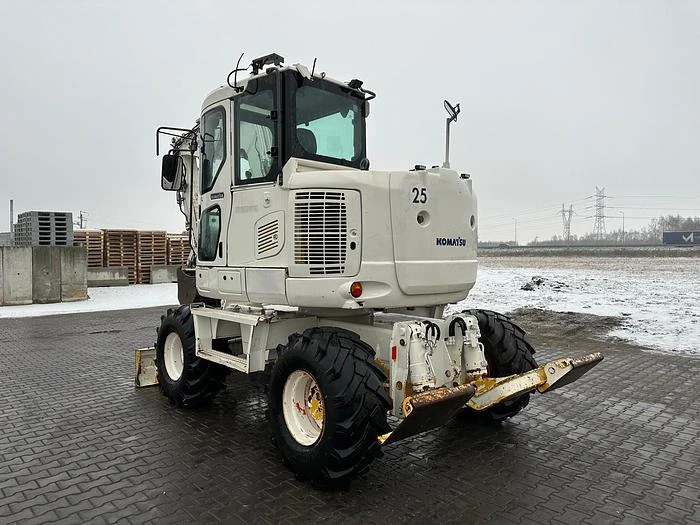 Багер Komatsu PW118 MR-8, снимка 3 - Индустриална техника - 49206054