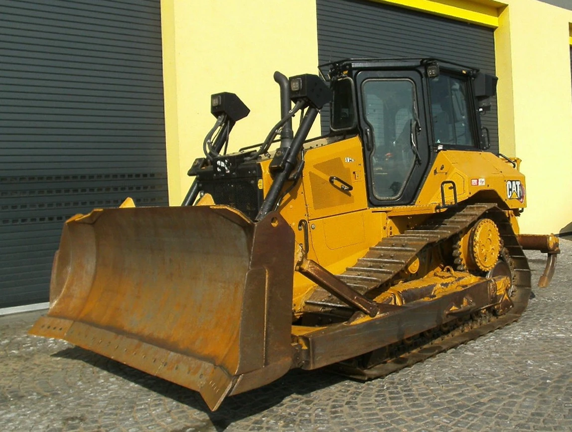 Булдозер Cat D5, снимка 2 - Индустриална техника - 56532244