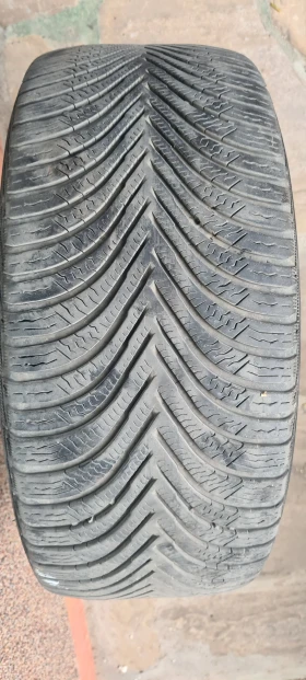      215/40R17