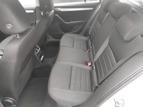 Skoda Octavia 2, 0TDI NAVI DSG, снимка 8
