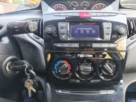Lancia Ypsilon 1.2i с заводски газов инжекцион , снимка 12
