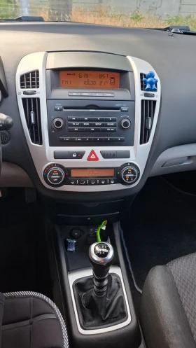 Kia Ceed 1.6crdi 115к.с., снимка 8