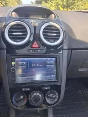 Opel Corsa 1.3 Mjet/CDTI, снимка 11