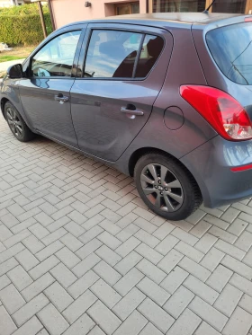 Hyundai I20, снимка 4