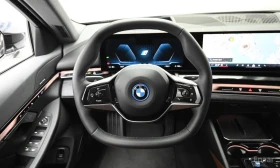 BMW i5 360 CAM* PANO* HEADUP - 42300 € / 82731.61 лв. - 28598028 9