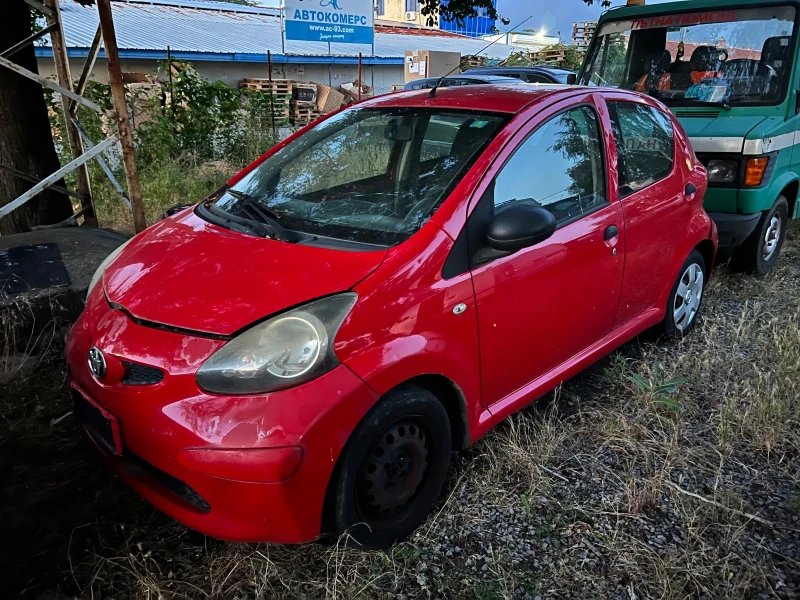 Toyota Aygo, снимка 4 - Автомобили и джипове - 47945012