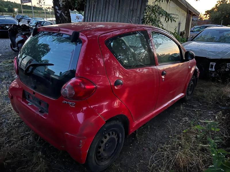 Toyota Aygo, снимка 3 - Автомобили и джипове - 47945012