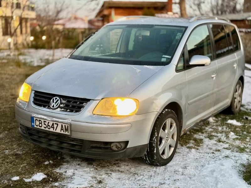 VW Touran, снимка 7 - Автомобили и джипове - 48831689