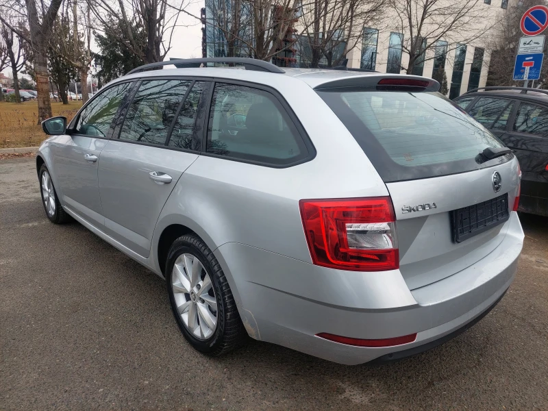 Skoda Octavia 2, 0TDI NAVI DSG, снимка 5 - Автомобили и джипове - 49143613