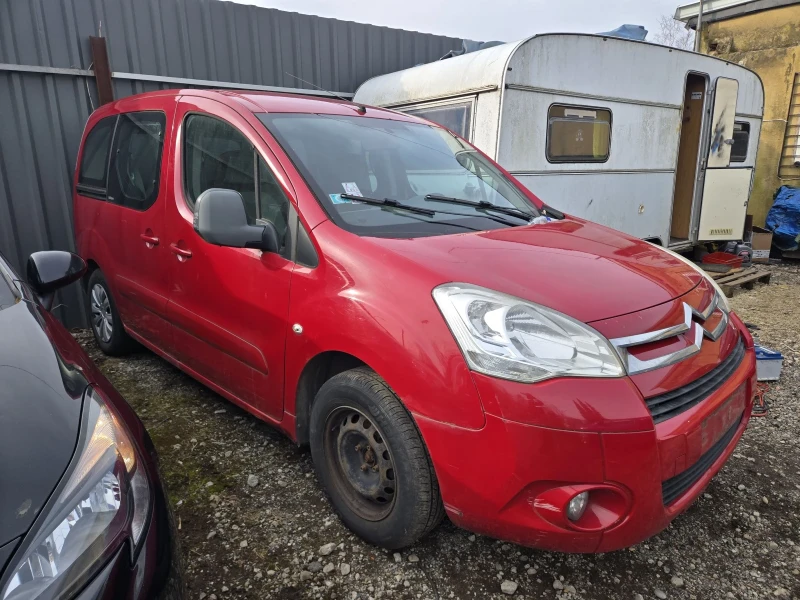 Citroen Berlingo, снимка 2 - Автомобили и джипове - 49214336