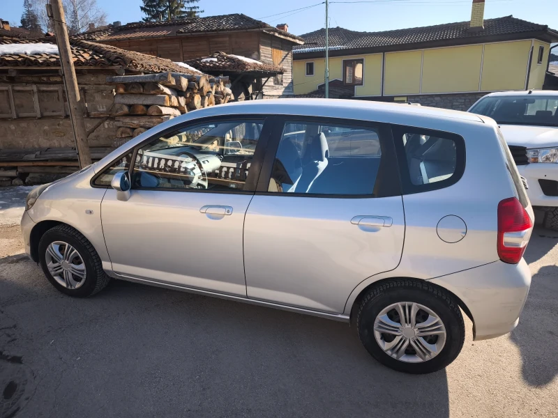 Honda Jazz, снимка 6 - Автомобили и джипове - 49482566