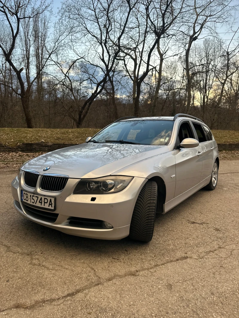 BMW 325 iX, снимка 1 - Автомобили и джипове - 49521087