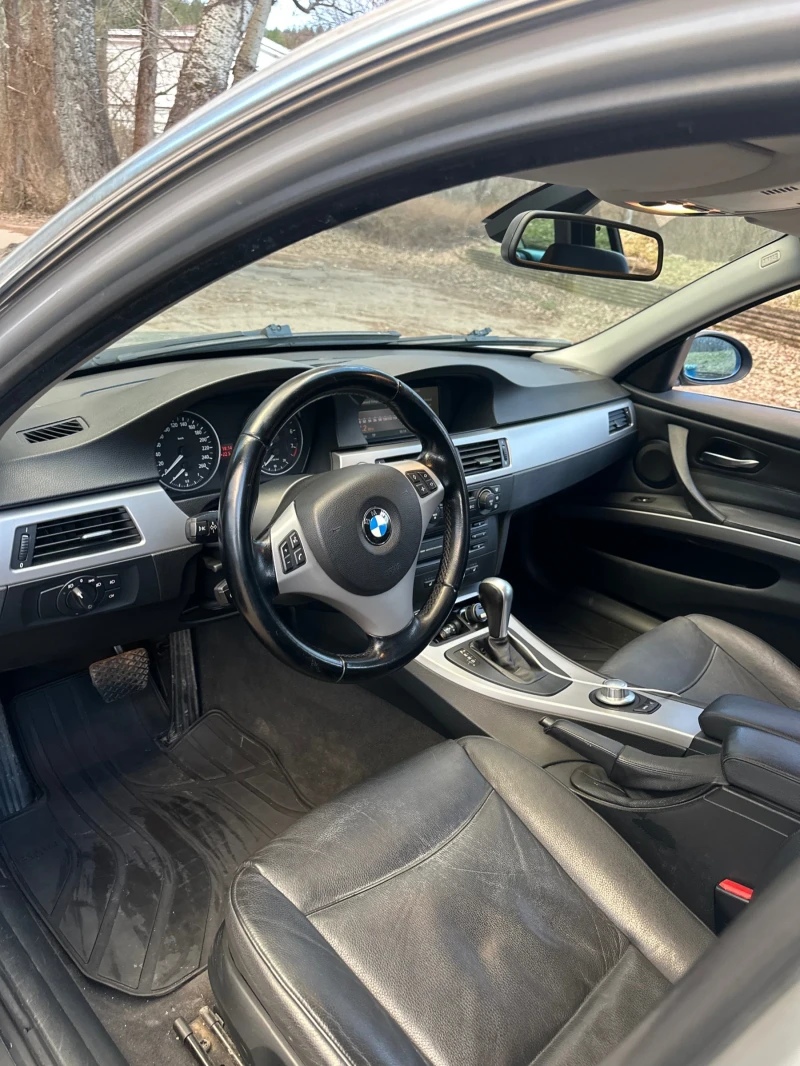 BMW 325 iX, снимка 6 - Автомобили и джипове - 49521087