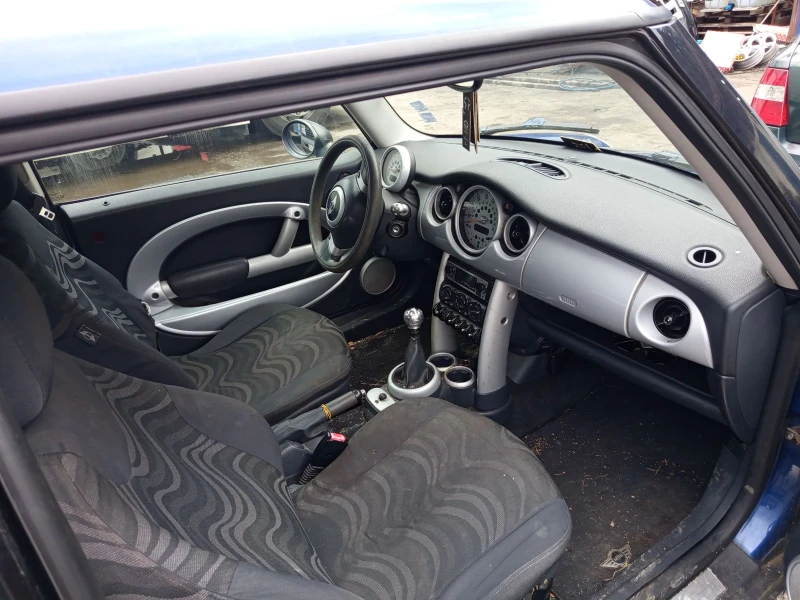 Mini Cooper 1.6 I 90 cc TOP SUSTOQNIE, снимка 7 - Автомобили и джипове - 52540839