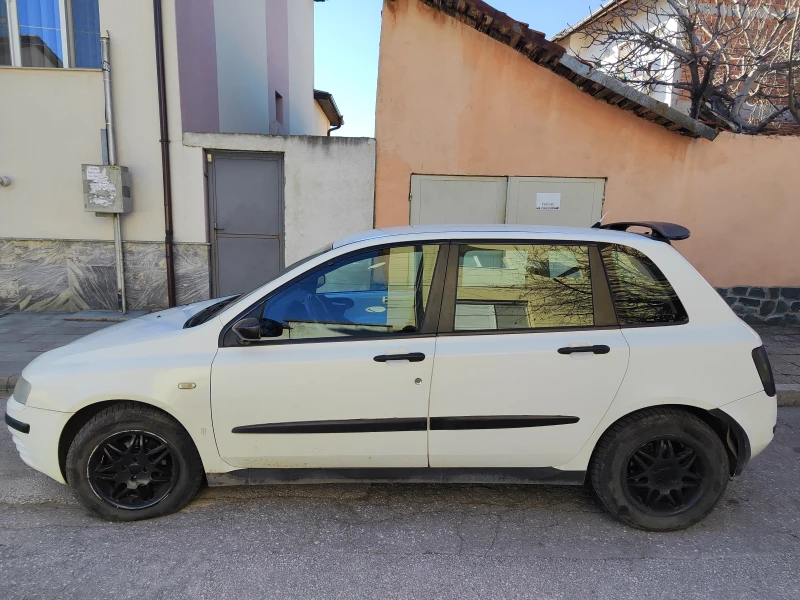 Fiat Stilo, снимка 3 - Автомобили и джипове - 52935838